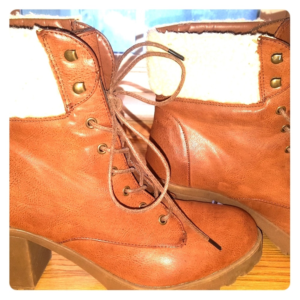 $10.00 _Lovely & Comfy~ Boots~   #bundleandsave